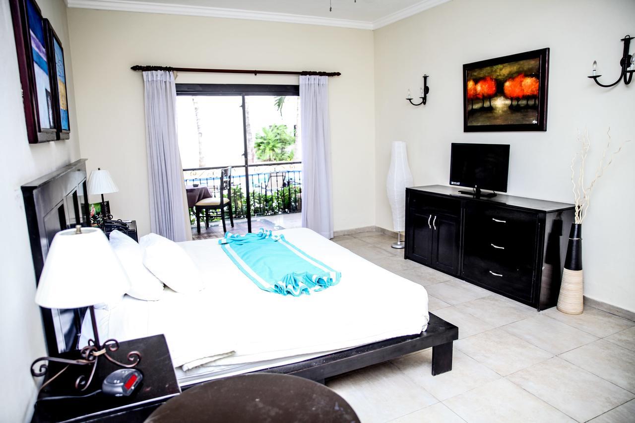 פונטה קאנה Hotel Seranta Brisas De Bavaro (Adults Only) מראה חיצוני תמונה