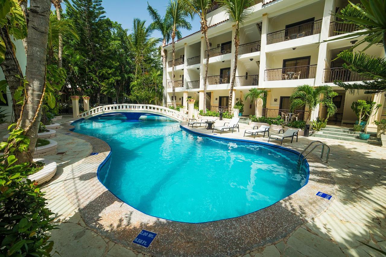 פונטה קאנה Hotel Seranta Brisas De Bavaro (Adults Only) מראה חיצוני תמונה