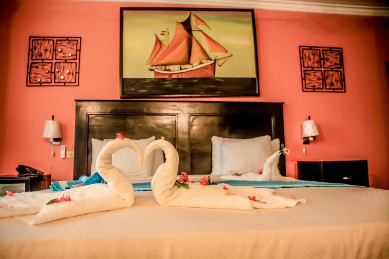 פונטה קאנה Hotel Seranta Brisas De Bavaro (Adults Only) מראה חיצוני תמונה